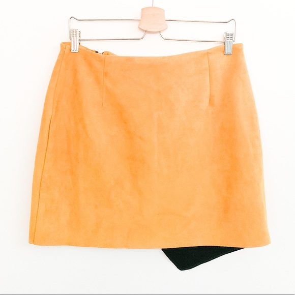 Missguided Double Zip Faux Suede Mini Skirt - Picture 2 of 8